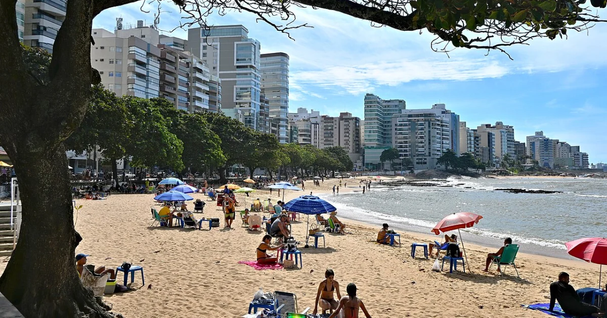 Como crescer no digital em Guarapari: estratégia para turismo, serviços e negócios locais